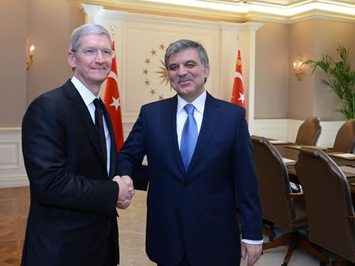 Cumhurbaşkanı Gül, Apple CEO’su Cook’u Kabul Etti